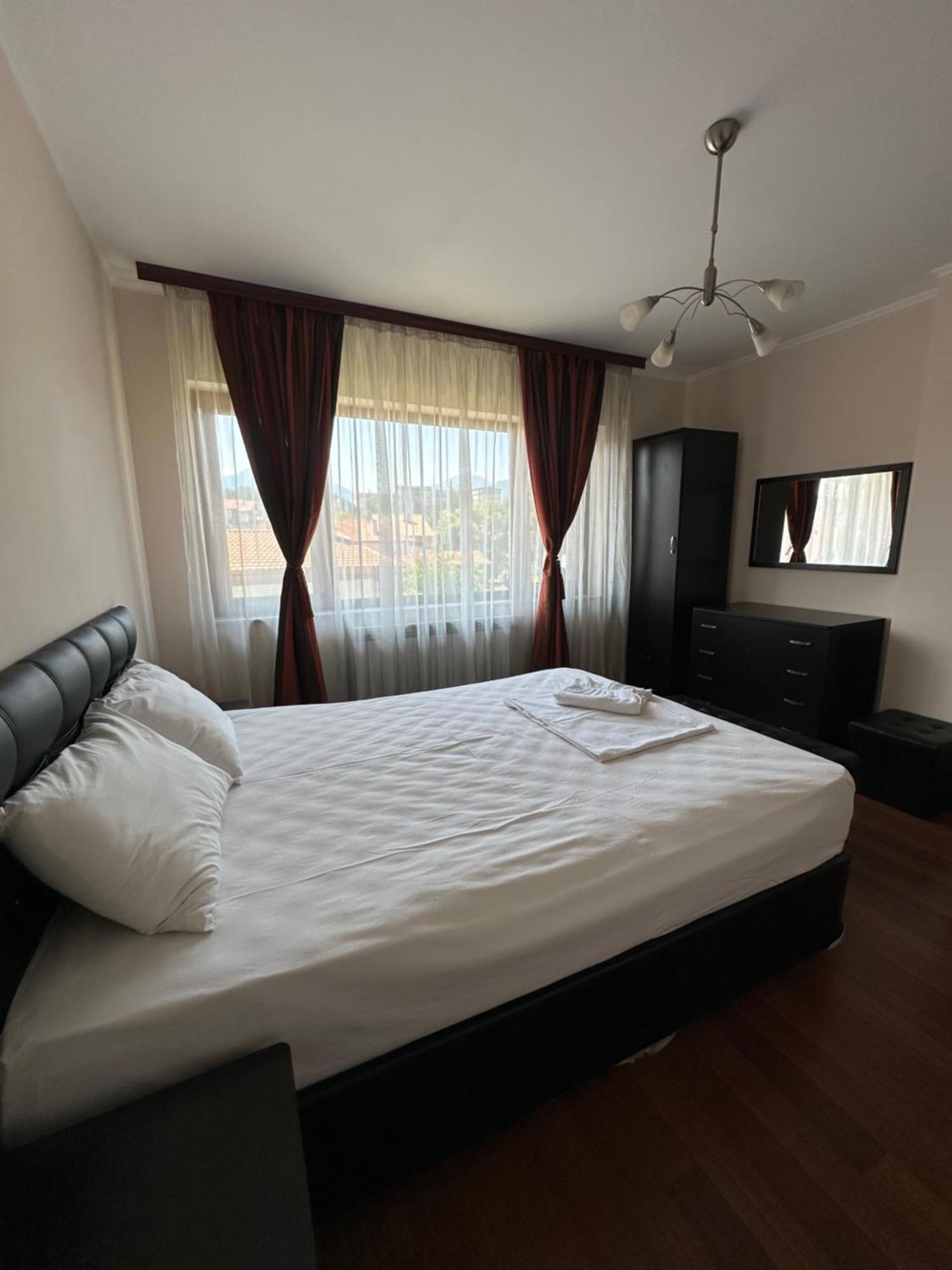 Valevitsata Guesthouse Razlog Exterior photo